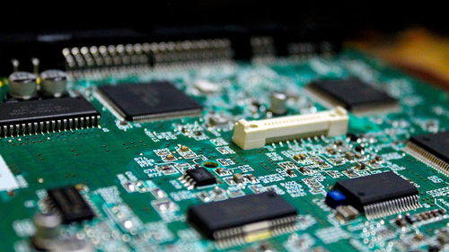 常用集成電路的查看與代換方法及在PCB電路板上的實(shí)踐指南